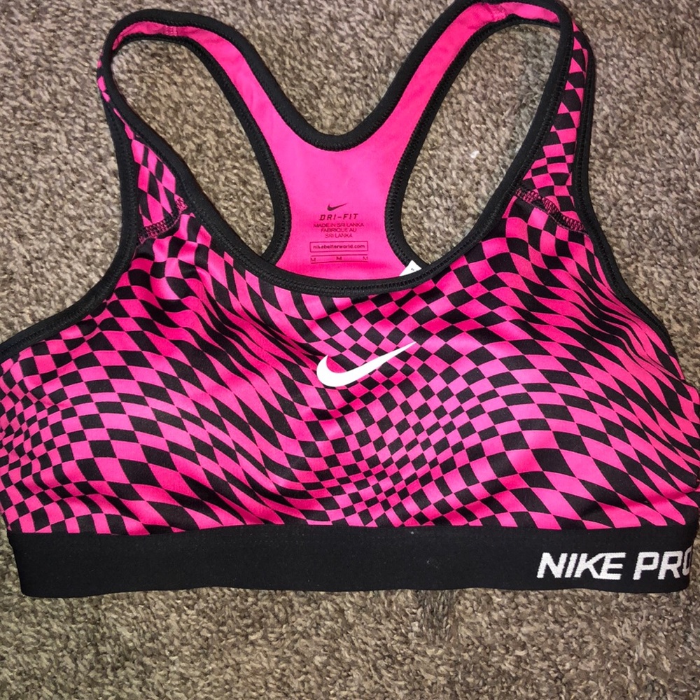 Nike Pro padded sports bra size Medium